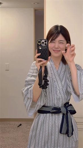 みっこ姉さん on Instagram: "今日からTikTokライブ復帰💛 12/23⁡~1/31 GLITTER JAPAN コンテスト オンライン部門 無料投票 御協力お願いします🙇‍♀️💛💛 ⁡ 投票ページのリンクとやり方は ストーリーズをみてね🫶✨ #ママライバー #3児ママ #30代ママ #オンラインサロン #ファンクラブ ＊＊＊＊＊＊＊＊＊＊＊＊＊＊＊＊＊＊＊ TikTokライブで配信してます！ 子育てや人生について語るの大好き。 いつもみんなから元気もらってます🥹✨ 私もみんなに元気与えられてたらいいな。 そんな気持ちで配信つけてます。 配信日時はストーリーズで告知するので ストーリーズチェックしてね！ ＊＊＊＊＊＊＊＊＊＊＊＊＊＊＊＊＊＊＊ ▶オンラインサロンのご案内 より少人数でまったりとお話しできる ファンクラブ型のコミュニティです！ 【メンバー限定4つの特典】 ★限定Instagram ①限定インスタライブ (月2回21時頃〜) (※アーカイブあり) 少人数でまったり配信♡ ②限定ストーリーズ ③限定写真･動画投稿 ★ 毎月お名前入りアイコンプレゼン