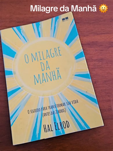 Livro O Milagre da Manhã para quem quer criar hábitos matinais, ter mais foco, disciplina, energia e crescimento pessoal no dia a dia. Uma rotina simples que ajuda a transformar seus resultados. link disponível na tela ou sacolinha laranja #omilagredamanha #livrohabitos #rotinamatinal #desenvolvimentopessoal