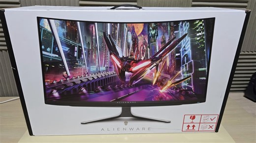【中配】外星人 AW3225QF 全面评测；4K@240Hz QD-OLED，OLED 中具性价比的选择