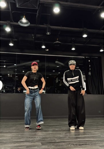 Mini Size Dance Studio Choreography Showcase