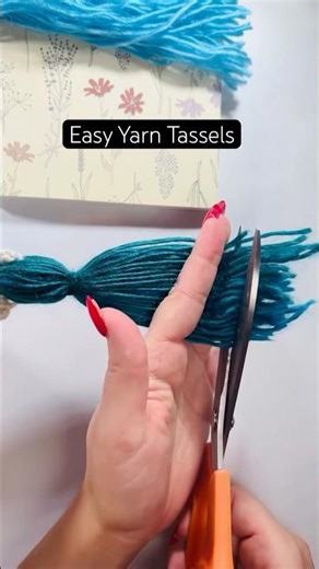 How to Make the Easiest Yarn Tassels (Beginner Friendly)