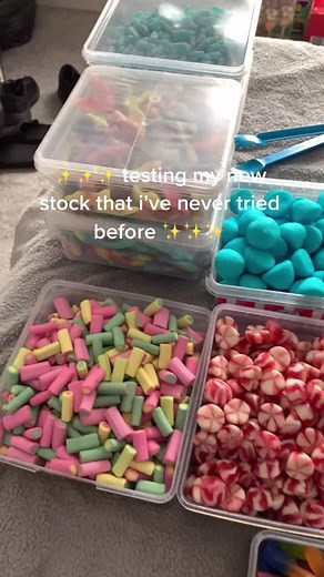 Watch me test my new stock😍 #smallbusinesscheck #tryingmybest #tastetest #fyp #sweet #foryoupage #VideoSnapChallenge #OurHouse2021 #❤️❤️❤️❤️❤️