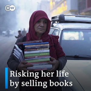 Gulljan walks the streets of Kabul every single evening. She's on a dangerous mission: selling books. | DW Stories