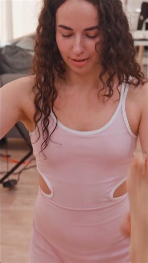 FULL BODY PARTNER STRETCH | ALICIA & LOVINA TRAIN TOGETHER AT HOME