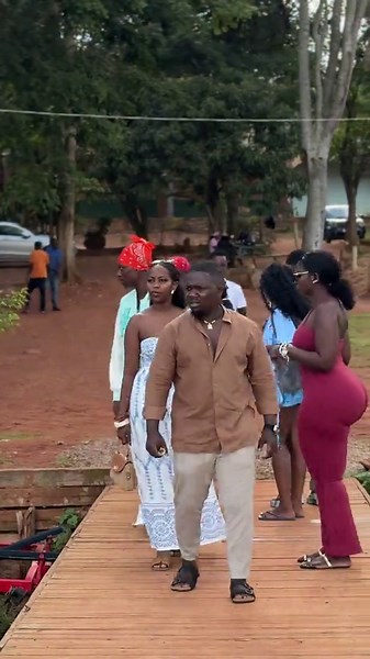 Lero Weekend: Christine Nampeera, Zayrababy2 & Friends