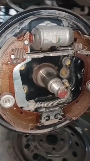 car rear brake service #carmaintenance #brakeservice #vehiclesafety #shorts #diy #carrepaircity