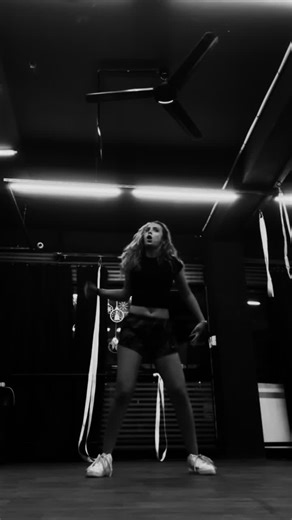 FE!N Dance Hip Hop with Travis Scott Music