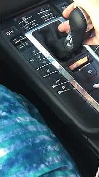 2017 Porsche Macan Launch Control