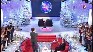 Yann Frisch, a French magician, performs an impressive magic with only balls and cups. Be sure not to miss the magic! Watch it here. | Borough Lasik Center