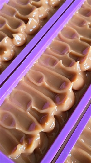 Blue Jewel Handcrafted Soap on Instagram: "And I still wasn't satisfied. I'm making Calamine Soap today and I wanted to style the tops a little differently, but no matter how I did them, I still didn't like the result. I had to stop myself from redoing them again after the second time because the batter was setting up and I didn't want to ruin the tops. What do you think? . . . #handmadesoap #calaminesoap #soothingsoap #goodforirritatedskin #naturalsoap"