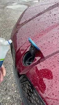 How to refill the washer fluid in the BMW iX