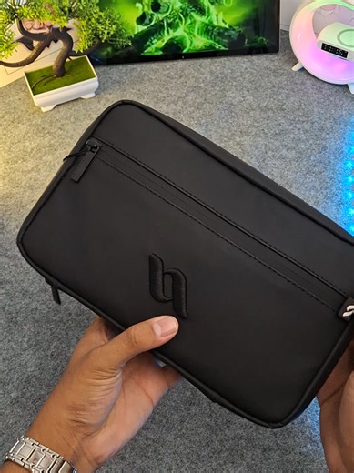 Handbag Premium untuk Pria: Ide Kado Bikin Cowok Makin Sayang
