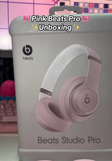 Pink Beats Pro Unboxing🎀✨ #pinkbeats #pinkheadphones #pink #pinktech #beats
