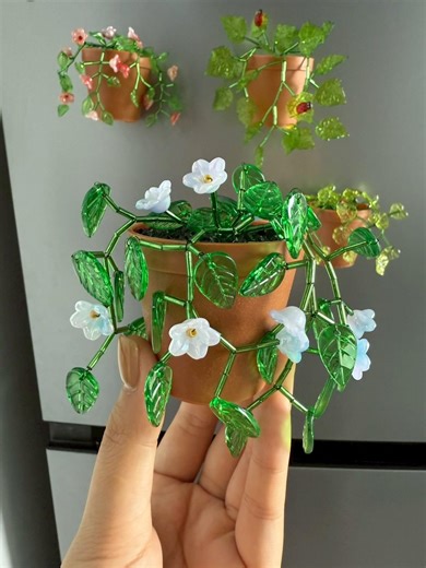 Handmade Beaded Flower Fridge Magnet – Mini Potted Plant With White Blossoms, Kitchen & Office Decor - Etsy