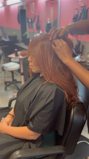 Color match microlinks k18 treatment #microlinksatlanta #microlinkhairextensions #mariettasalon #mariettahairstylist #douglasvillestylist #austellhairstylist #cobbcountyga #colorist | Desi El