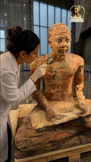 The Eyes That Still Look Alive #egyptianmuseum #pyramidsofegypt #grandegyptianmuseum #statue