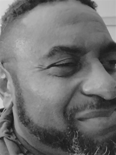 Ubbe Remembers Ragnar: A Tribute from Floki