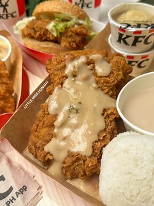 KFC cravings! 😋🤤 #fyp #foodie #foodietok #foodlover #kfc | Little Miss Hungry