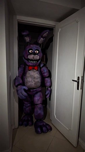 BEFORE 👉 NOW Only in the Dark... Bonnie Appearse 😱 FNAF #crazykozak #momandson #motherandson #fam