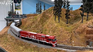 NR109 with The Ghan at a private layout #modeltrains Auscision Models #hoscale #theghan | Kane’s Trains