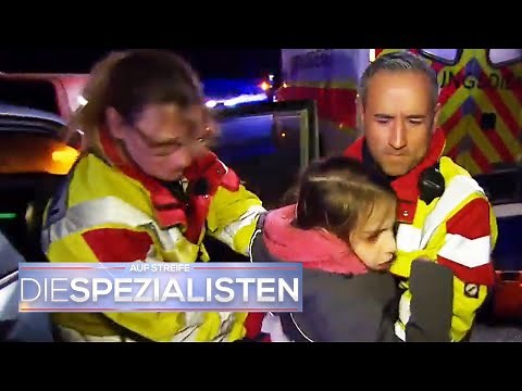 Ausnahmezustand: Heftiger Autounfall mit Kindern | Franco Fabiano | Die Spezialisten | SAT.1