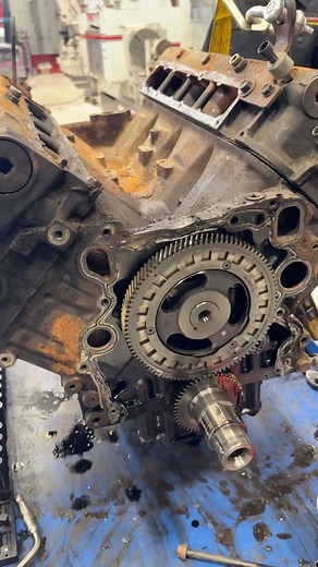 DAVE’S AUTO CENTER Utah - David Bell on Instagram: "7.3 Ford Power Stroke. Do you wanna see step by step process of a performance rebuild?"