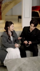 650K views · 8.8K reactions | Full trọn bộ Cô gái độc thân được tặng bạn trai robot, vô tình đánh thức anh bằng nụ hôn, từ đó đêm đêm mặn nồng | Abu Omar | Facebook