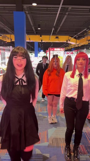 POCHITA DANCE CIRCLE @hannah 🌸 @marmar @Tori 🎀 @Mack :) @parker 📎 @Bea #cosplay #dance #chainsawman #anime