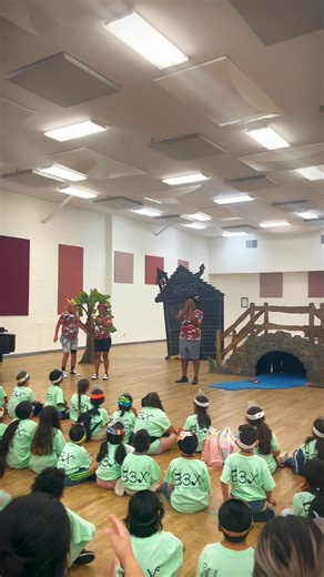 Ahhh! Kids Opera Boot Camp starts next week! 🤩🎶🙌 Join us for a fun-filled FREE time for kiddos to learn about the magic of opera! Geared toward grades K-6, but trust, it’s a blast for ALL. ✨Head to the link below NOW to learn more and sign up. https://dallasopera.org/education_material/kids-opera-boot-camp-2/ Details ⬇️⬇️⬇️ 🗓️ When?: •Tuesday, June 24, 9:30am •Thursday, June 26, 9:30am •Tuesday, July 1, 9:30am 📍Where?: Karayanis Rehearsal Production Center4301 S Fitzhugh Ave, Dallas, TX 752