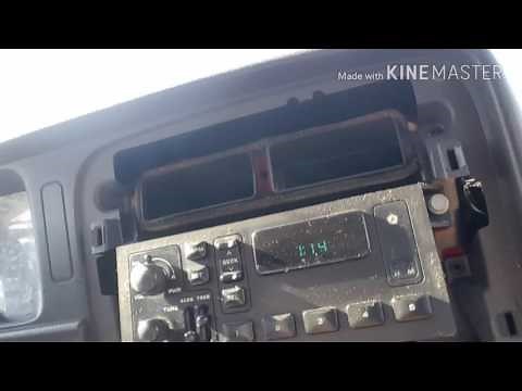 Oem Jeep 97-01 Cherokee Radio removal and install