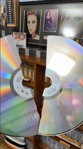 How to play laserdisc #shorts