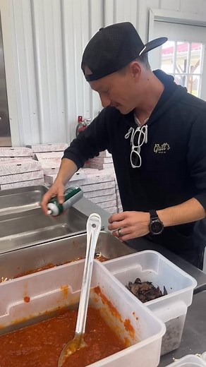 Behind-the-scenes with Chef Stephen Owens and team! A little veggie lasagna prep for Saturday’s Autumn Delight Night - less than 10 tickets left! Don’t miss a one-time fall menu, dried flower arrangement keepsake, and live music under the glistening greenhouse lights ✨. Tickets @ grittsfarm.com. | Gritt's Farm