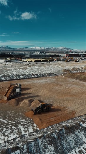 A.Tütüneken inşaat® on Instagram: "Harfiyattan betonarme sistemlere uzanan her adımı mühendislik hesabıyla ele alıyoruz. Zemin analizinden taşıyıcı sisteme kadar planlı ilerleyen süreçler, beton ve çeliği sadece birer malzeme değil; uzun vadeli değerin temeli hâline getiriyor. Ortaya çıkan her yapı, bugün için sağlam, yarın için güvenli bir yatırıma dönüşüyor. Bilgi için Hemen Arayın: 📞 0 332 323 23 99 🌐atutunekeninsaat.com #Tütünekenİnşaat #MühendislikYaklaşımı #Betonarme #YapıTeknolojileri #