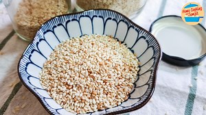 3.2K views · 34 reactions | Toasted Sesame Seeds are fragrant, intensely nutty and very simple to make. Add to a pan and stir fry until done! Use as a topping or garnishing. Enjoy! Ingredients & Utensils ↓ | Home Cooking with Somjit | Facebook