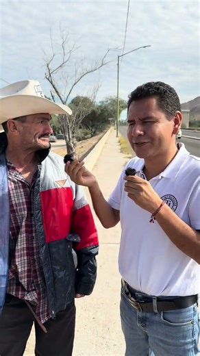 Que hace FRANCISKINI el de la carnita asada