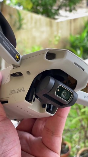 #TauGaSih DJI Mavic Mini 2 adalah Drone kecil yang bisa terbang sejauh 10km dengan kamera 4K #TokopediaHaul