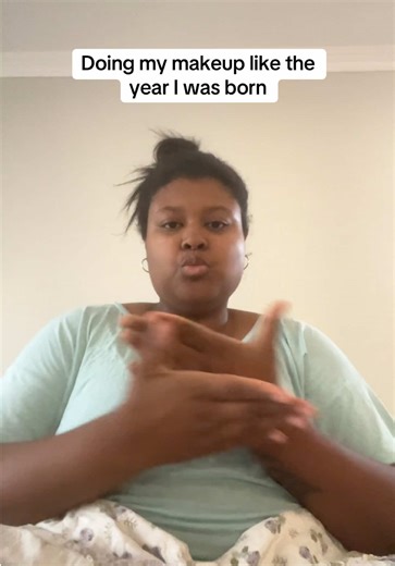 90's Inspired Makeup Tutorial for 1994