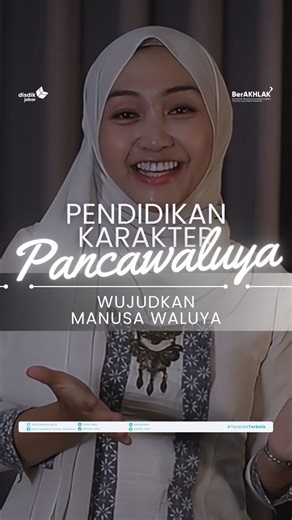 Pendidikan Karakter Pancawaluya hadir sebagai standar kompetensi lulusan untuk membentuk Manusa Waluya — manusia Jawa Barat yang cageur, bageur, bener, pinter tur singer. . Melalui pendidikan karakter, siswa dibekali kemampuan berpikir kritis, berinovasi, berakhlak serta siap hidup di tengah masyarakat yang beragam dan terus berkembang!✨ . Videografer @ariakml_ Caption @ruryyuliatri . @dedimulyadi71 @erwansetiawan54 @hermansuryatman @purwantoipoer @humas_jabar . #kangdedimulyadi #pancawaluya #ga