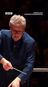 🎻 ❤️ Sir James MacMillan knows how to write a melody that tugs at the heartstrings! In his new 'Concerto for Orchestra', he conjures music “haunted by other, earlier musical spirits and memories”, including Debussy and Beethoven, Scottish folk tunes, an Eastern European hymn, and echoes of popular music. Watch the full performance now on BBC iPlayer. | BBC Scottish Symphony Orchestra