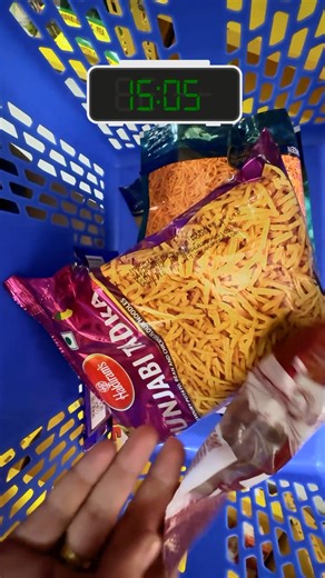 Fasto- in 10 mins on Instagram: "Fasto does it Faster ! #Fasto #SpeedyDelivery #FastoNepal #FastDelivery #FastoApp #10MinDelivery #FastoDelivers #DeliveryIn10Mins"