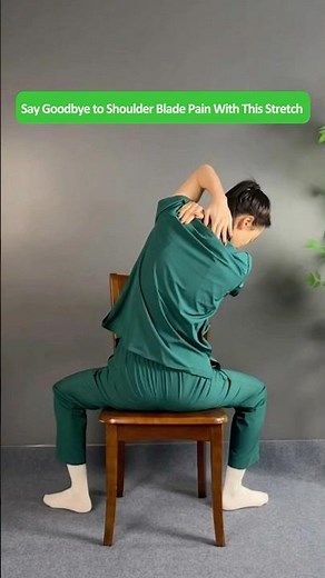 One Easy Stretch to Relieve Pain Between Your Shoulder Blades Fast