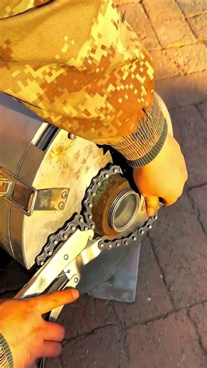 Multi-Functional Chain Locking Pliers