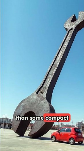 World's Largest Wrench: 36 Feet Long