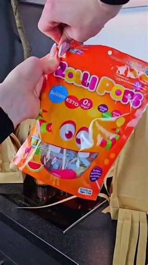 DIY witches broom treat bags with Zolli Candy! These are so easy to make 🍭🎃#diyhalloween #halloween