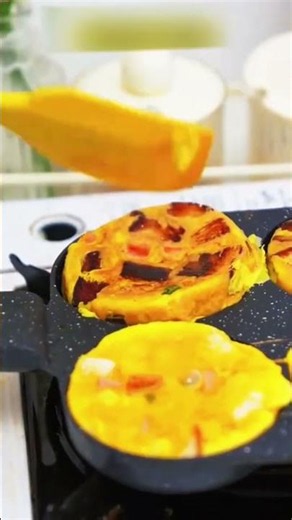 This Egg Pan Makes Perfect Breakfasts Every Time