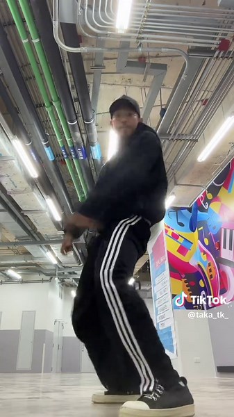 Reaction Transformers - BUS