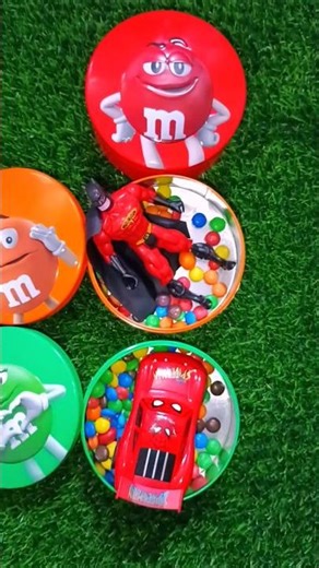 M&M'S Candy Unpacking From Glossy Containers ASMR Beads Surprise
