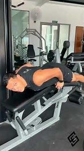 Laying hamstring curl machine
