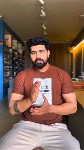 Akhil Yadav on Instagram: "thakaan ko “normal” maan lena hi sabse badi galti hoti hai ⚡ Jab body ko right energy milti hai, tab kaam, focus aur daily life sab smooth chalti hai. Isliye maine coffee aur quick fixes ke bajay Jeena Sikho Super Urja Tablet ko apni routine ka hissa banaya — Ayurvedic herbs se bana, jo body ko andar se recharge karta hai. Because real energy slow build hoti hai, par long-lasting hoti hai. #acharyamanish #sococircle #hiims #ayurveda #SuperUrja"