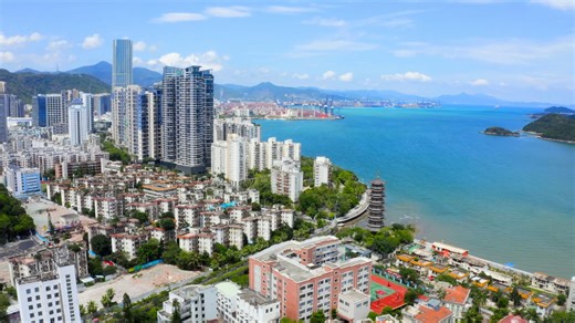 Shenzhen Skyline: Drone Footage of China's Modern Metropolis